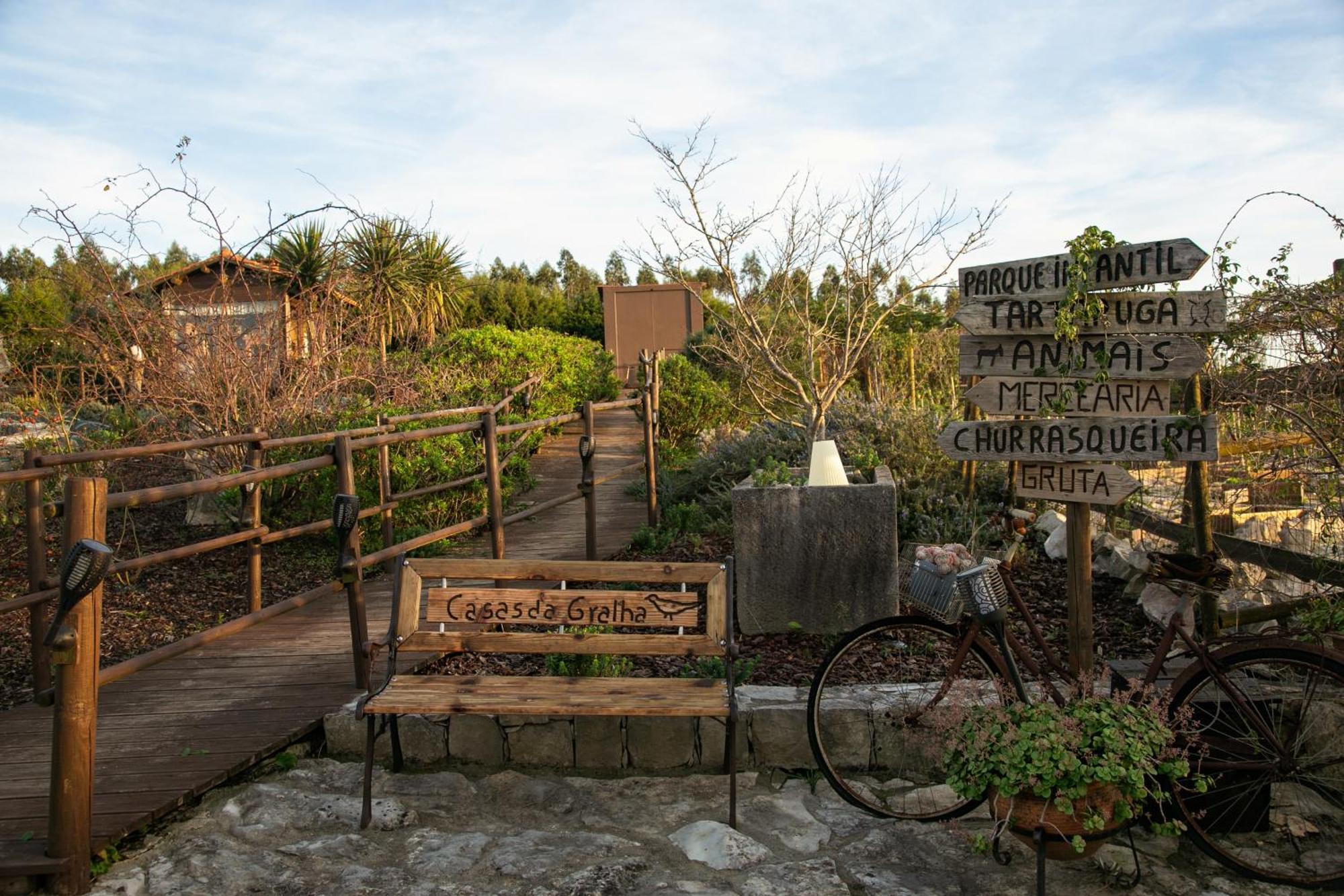 Bed and Breakfast Casas Da Gralha Turquel Екстер'єр фото