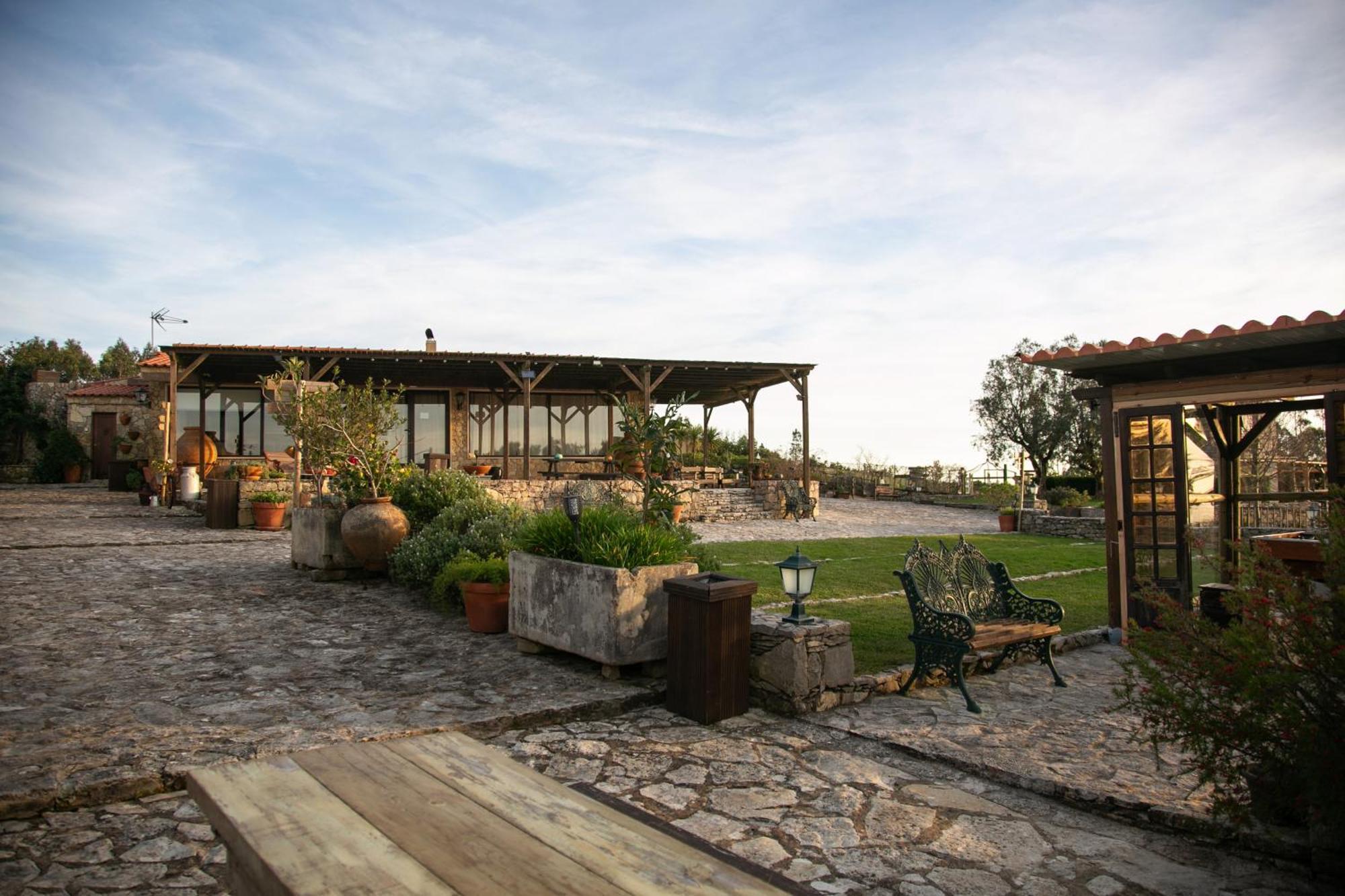 Bed and Breakfast Casas Da Gralha Turquel Екстер'єр фото