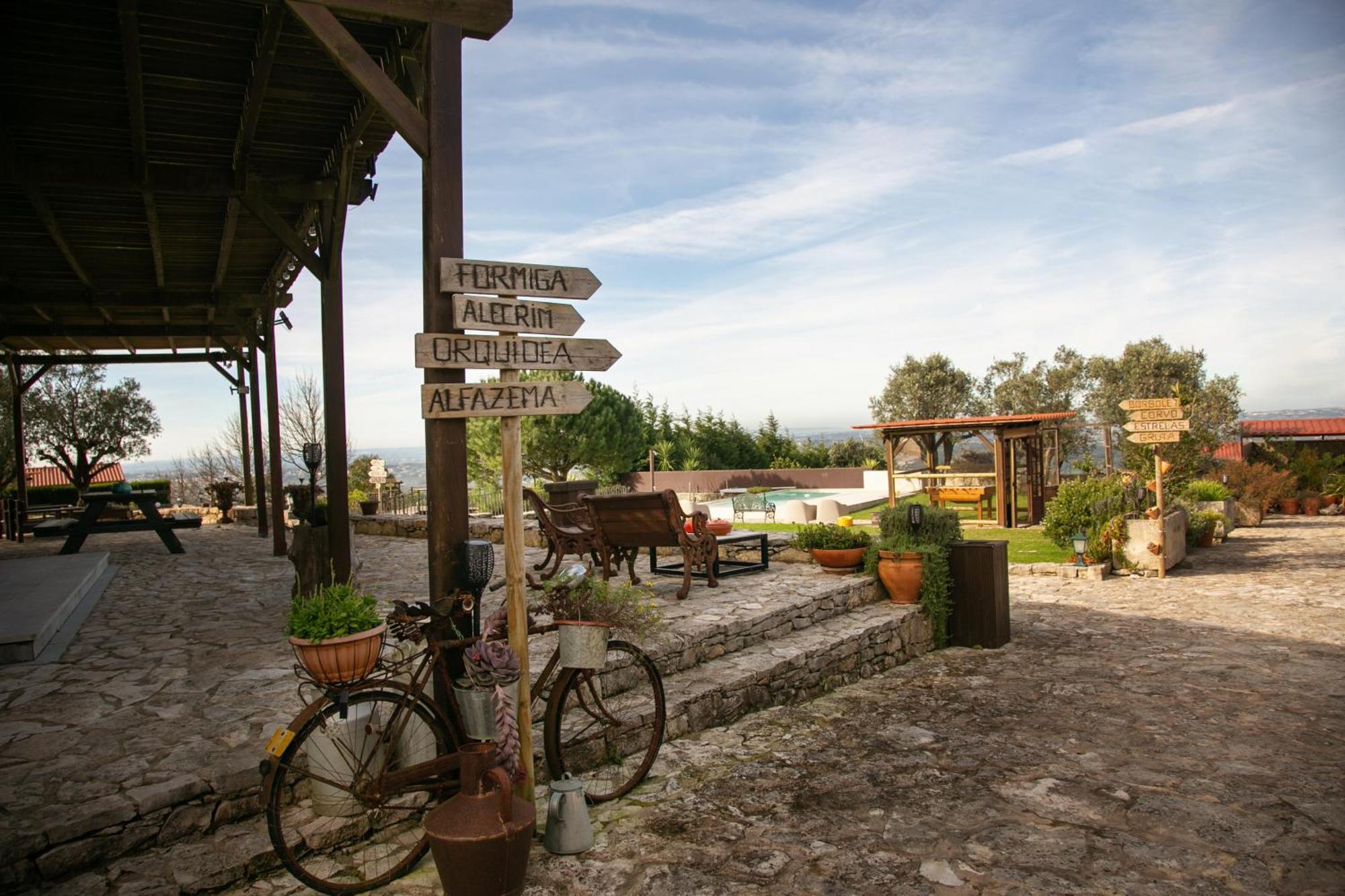 Bed and Breakfast Casas Da Gralha Turquel Екстер'єр фото